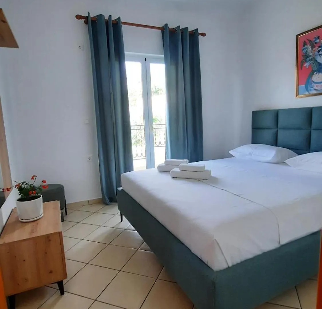 Amarildo Apartments Himarë