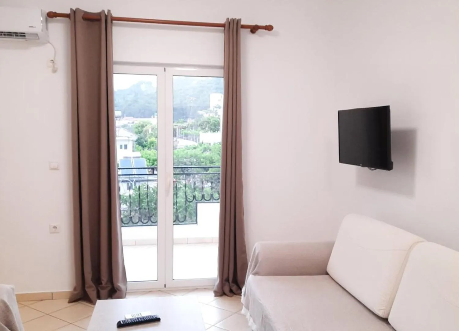 Amarildo Apartments Himarë