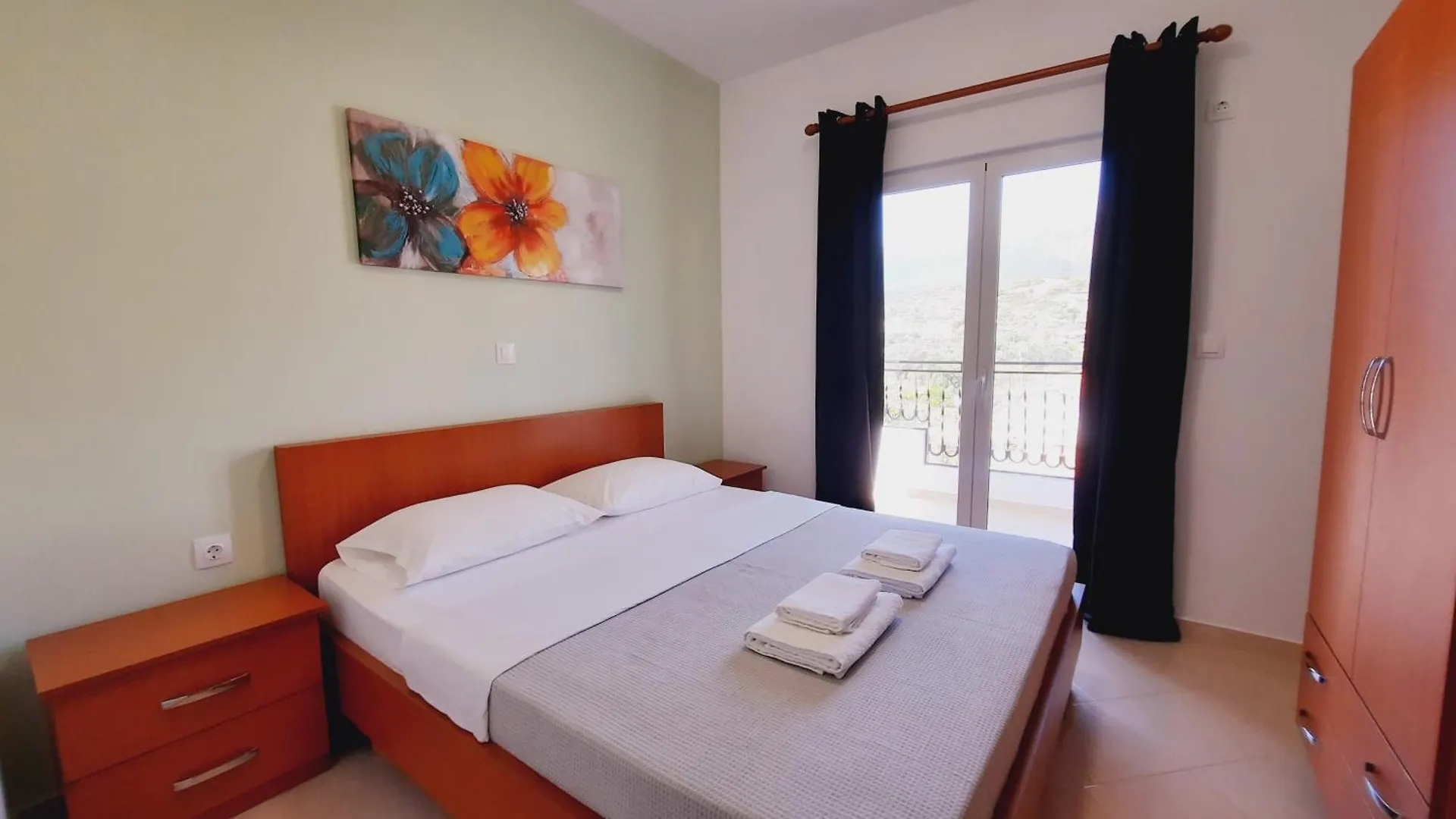 Amarildo Hotel Himare Apartment
