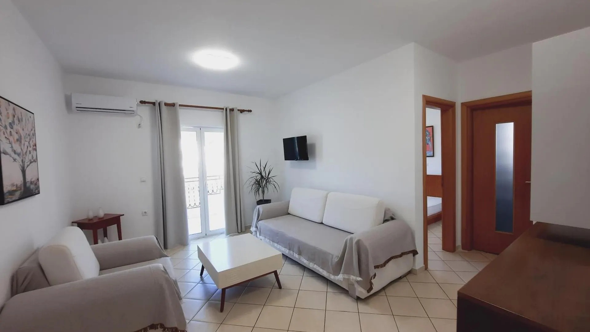 Amarildo Hotel Himare Albania
