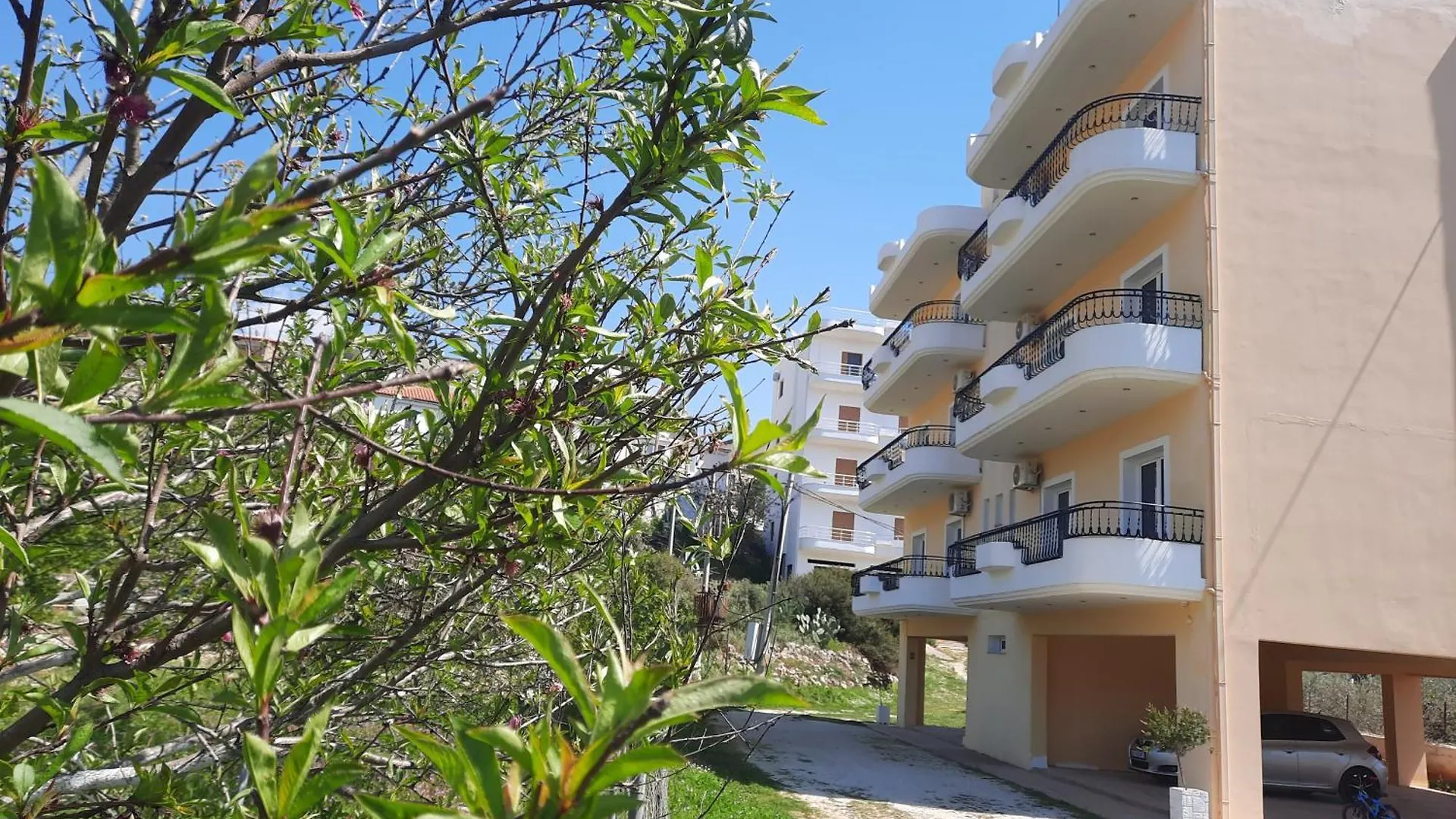 Amarildo Hotel Himare Albania